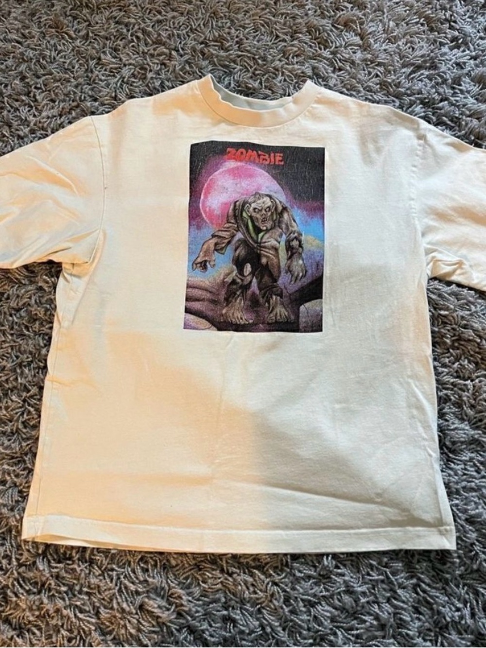 ACNE STUDIOS Beige Monster in My Pocket Edition 'Zombie' T-Shirt Unisex XS